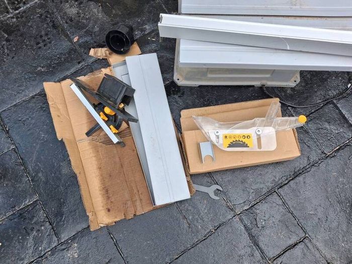 Titan TTB1069TAS 1500W electric table saw