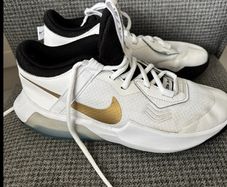 Nike air zoom crossovers