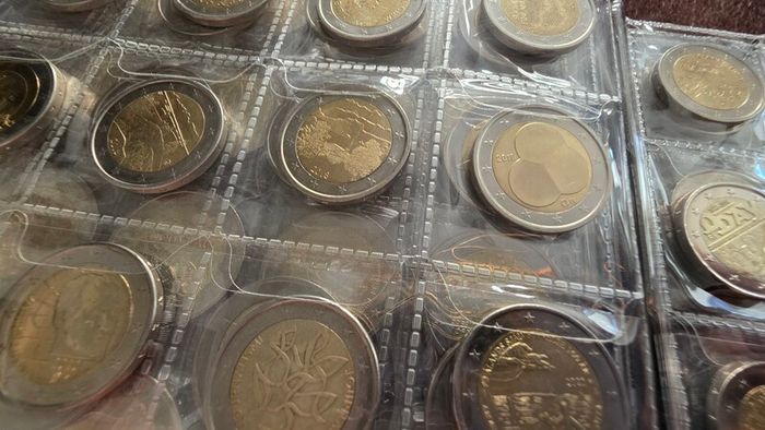2 euro coin