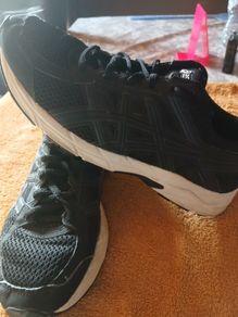 Asics  gel contend 4 unisex trainers /runners