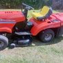 Husquavarna Ride on Mower 160.17.5HP Image 4