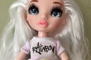 Rainbow High Amaya Raine Doll