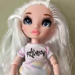 Rainbow High Amaya Raine Doll