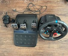 Logitech G29 Driving Force Racing Wheel for PlayStation (4 & 5) and PC