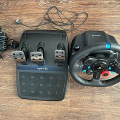 Logitech G29 Driving Force Racing Wheel for PlayStation (4 & 5) and PC