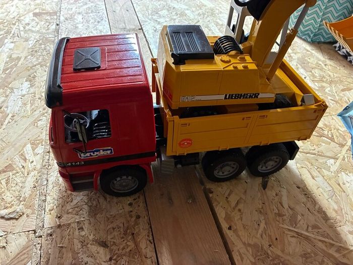 Bruder Digger Set/Lego Advent Calendar