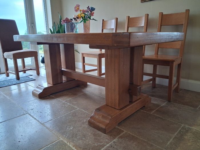 Dining Table & Chairs