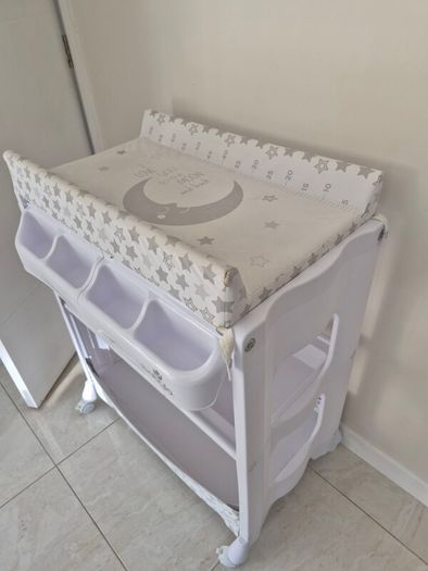 Babylo changing table