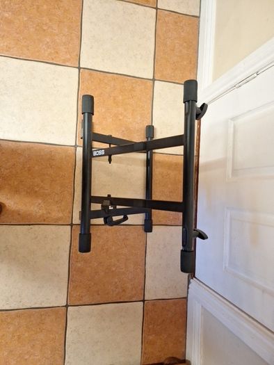 Boss BAS-1 Amp stand
