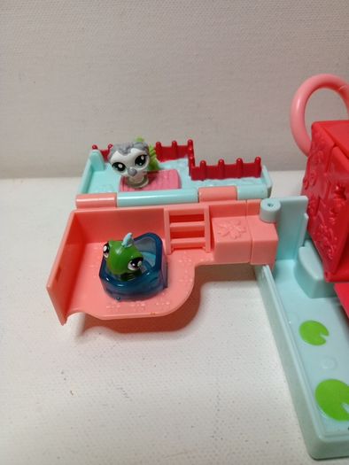 Littlest Pet Shop Teeniest Tiniest Japanese Garden