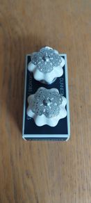 door/furniture knobs