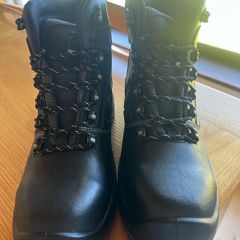 Red back Boots