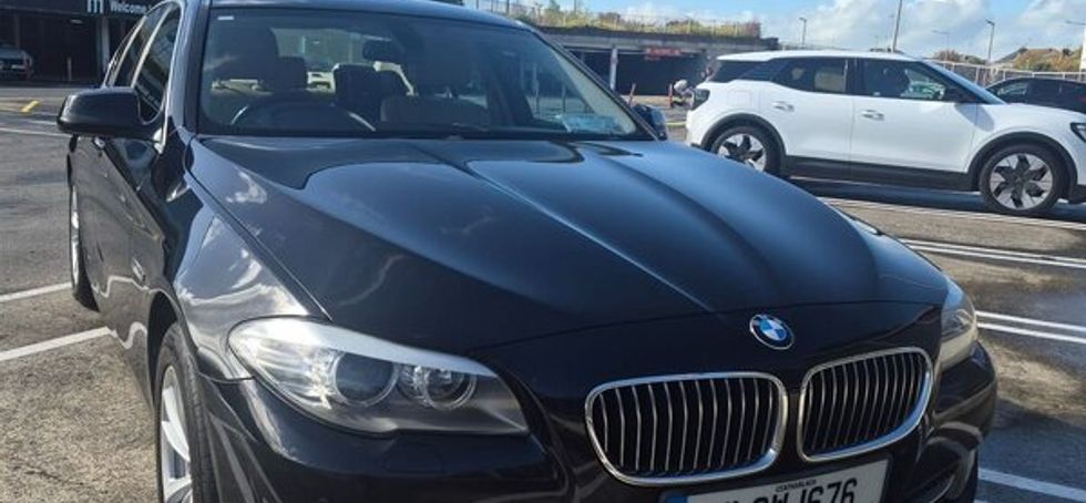 BMW 5-Series 2011