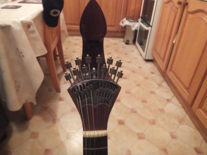Portuguese Guitarranda
