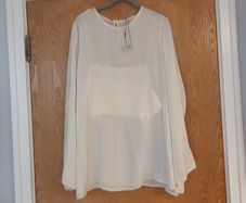 Primark  Long Cream Blouse/Long Top.  Size - XL - 16-.  B.N.W.T.