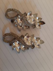 2 x matching brooches