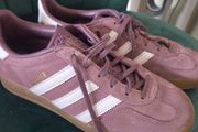 womens trainers