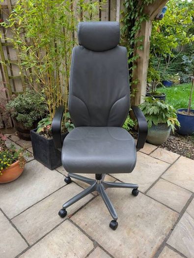 ergonomic office chair