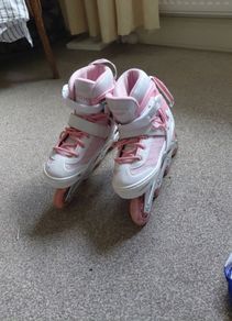 Roller blades size 2 to 4