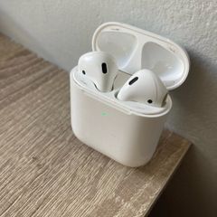 Airpods 2nd gen wireless charging case