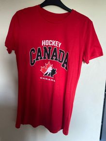 Canadian Hockey T Shirt