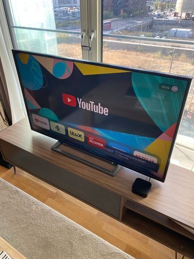 Apple TV 4K like new