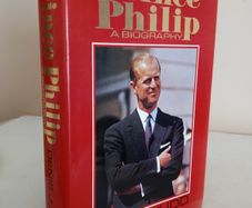 Prince Philip: A Biography by Denis Judd (GT959)