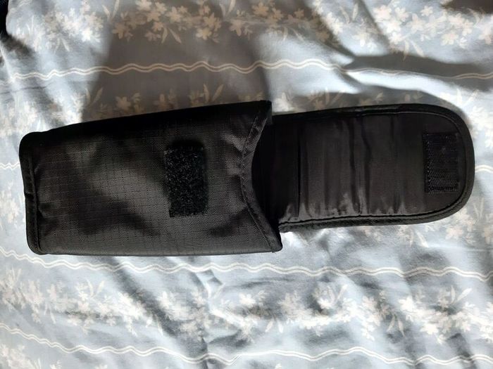 Nikon flash pouch