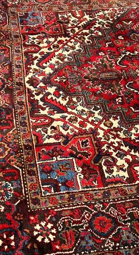 Classic Large Persian Heriz Hand Knotted Carpet Rug