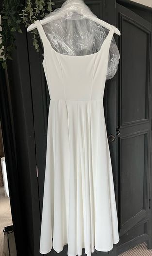 CLUB London Midi dress