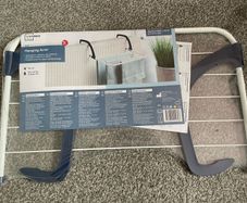 Clothes airer