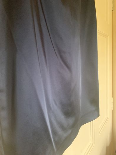 Coast navy satin pencil skirt size 10 will fit size 8 small 10