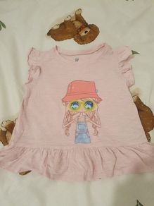 Gap tshirt