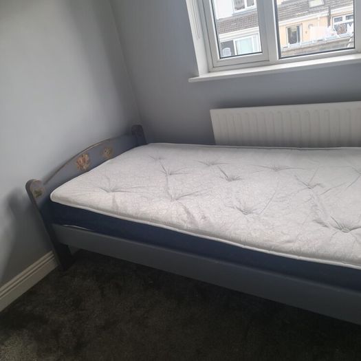 single bed