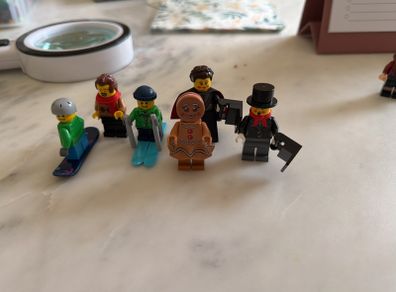 lego mini figs x 6 winter Christmas theme