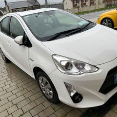 2017 Toyota Aqua