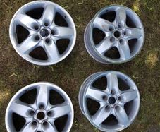 Vw Touareg / Kayenne 18" alloys 8Jx18 et57