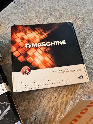 Native Instrument Machine mk1