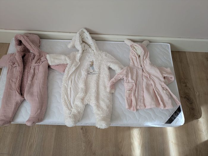 Baby girl clothes bundle 0-6 months