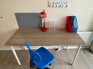 Kids desk set