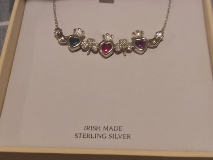 Sterling Silver Claddagh Necklace