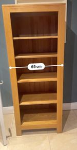 shelving unit