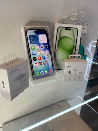 iphone 15 128gb Grade A+++ bundle sim free