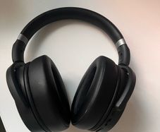 Sennheiser Bluetooth headphones HD450BT