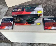 Wall and floor sander