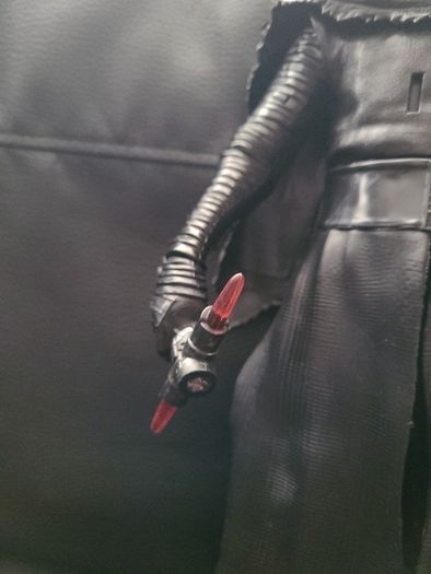 Disney Store Large Star Wars Talking Kylo Ren Aciton Figure Broken saber 14"