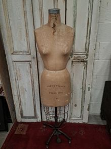 Vintage 1960's Wolf Mannequin