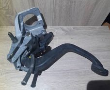 Bmw X3 E83 2004-2010  Clutch Pedal Box