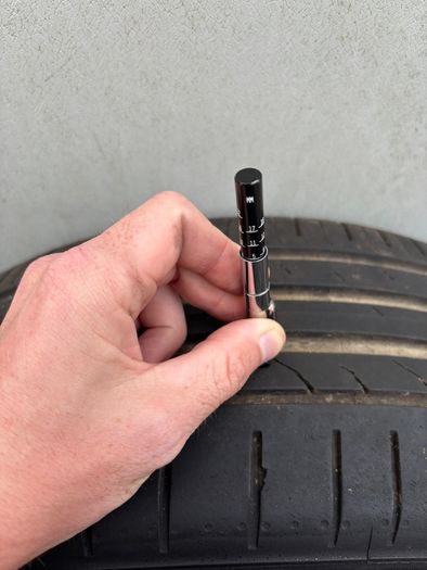 2x 195/55 R16 tyres