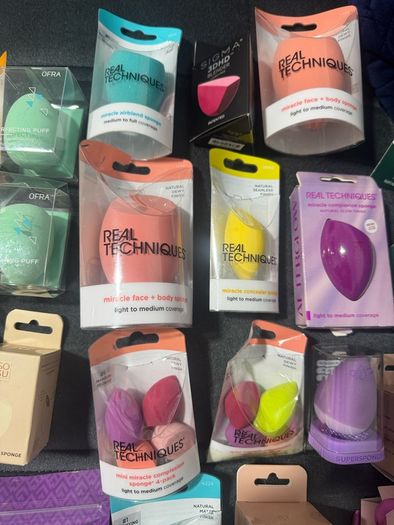 Different brand brand new makeup sponges
